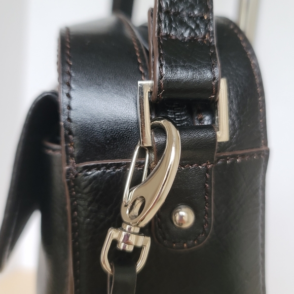 Etienne Aigner Black Leather Adjustable Strap Crossbody Camera Bag Purse - Picture 7 of 16